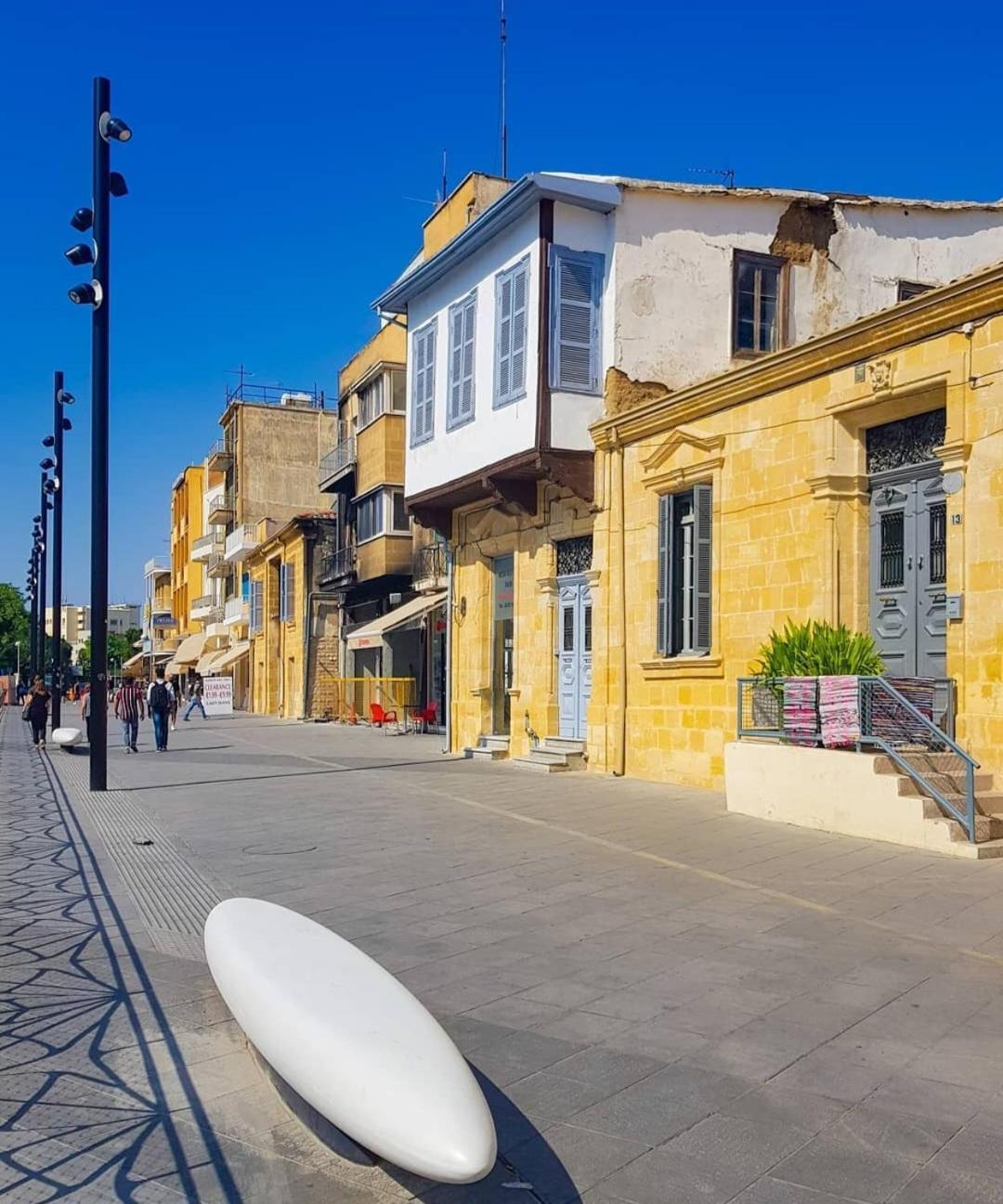 Central Square Apartment Nicosia Exterior photo