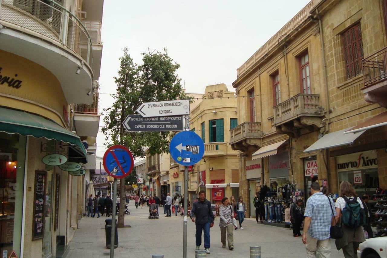 Central Square Apartment Nicosia Exterior photo